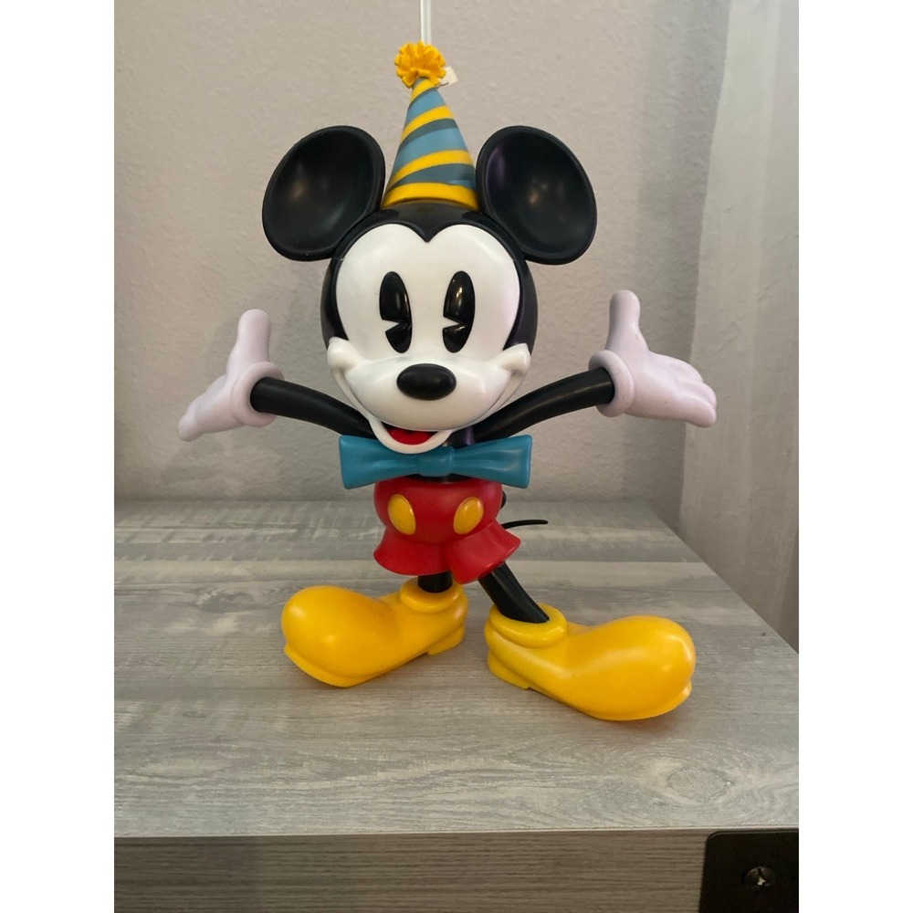 Disneyworld Parks Exclusive! Mickey's 90th Birthday Celebration Sipper Cup